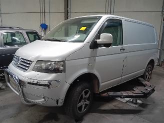 Uttjänta bilar auto Volkswagen Transporter Transporter T5 Van 2.5 TDi (BNZ) [96kW]  (04-2003/11-2009) 2007/0