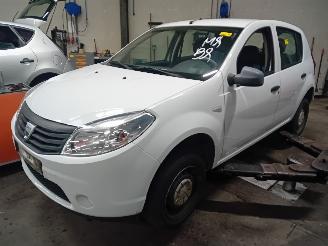 Vrakbiler auto Dacia Sandero Sandero I (BS) Hatchback 1.2 16V (D4F-732(D4F-F7)) [55kW]  (11-2008/12=
-2012) 2011