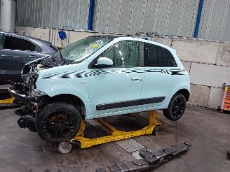 Vrakbiler auto Renault Twingo Twingo III (AH) Hatchback 5-drs 1.0 SCe 70 12V (H4D-400(H4D-A4)) [52kW=
]  (09-2014/...) 2015/0
