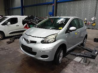 Sloopauto Toyota Aygo Aygo (B10) Hatchback 1.0 12V VVT-i (1KR-FE) [50kW]  (07-2005/05-2014) 2010