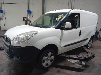 Uttjänta bilar auto Fiat Doblo Doblo Cargo (263) Van 1.3 D Multijet (263.A.2000) [66kW]  (02-2010/12-=
2023) 2014/11