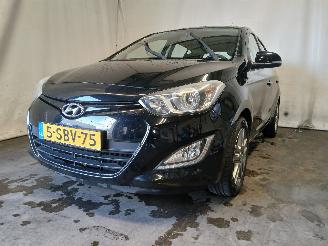 skadebil auto Hyundai I-20 i20 Hatchback 1.2i 16V (G4LA) [63kW]  (03-2012/12-2015) 2014/2