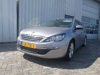 skadebil auto Peugeot 308 308 SW (L4/L9/LC/LJ/LR) Combi 5-drs 1.6 BlueHDi 120 (DV6FC(BHZ)) [88kW=
]  (03-2014/12-2021) 2015/6