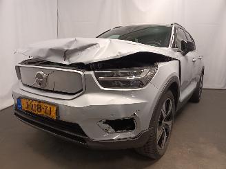 krockskadad bil auto Volvo XC40 XC40 (XZ) SUV Recharge Twin 78 kWh (EAD3.1) [300kW]  (11-2020/...) 2020/11