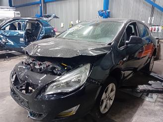 Salvage car Opel Astra Astra J (PC6/PD6/PE6/PF6) Hatchback 5-drs 1.4 16V ecoFLEX (A14XER(Euro=
 5)) [74kW]  (12-2009/10-2015) 2010