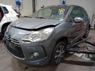Salvage car Citroën DS3 DS3 (SA) Hatchback 1.6 e-HDi (DV6DTED(9HP)) [68kW]  (11-2009/07-2015) 2011