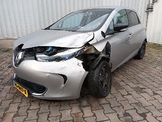 Damaged car Renault Zoé Zoé (AG) Hatchback 5-drs 65kW (5AQ-601) [65kW]  (06-2012/03-2024) 2014/9