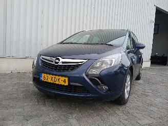 Salvage car Opel Zafira Zafira Tourer (P12) MPV 1.4 Turbo 16V ecoFLEX (A14NET(Euro 5)) [88kW] =
 (10-2011/06-2014) 2012/5