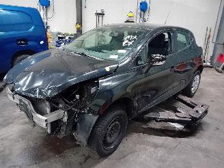 Sloopauto Renault Clio Clio IV (5R) Hatchback 5-drs 1.5 Energy dCi 90 FAP (K9K-608(K9K-B6)) [=
66kW]  (11-2012/08-2021) 2014