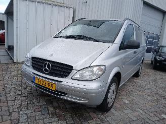 skadebil bedrijf Mercedes Vito  2009/10