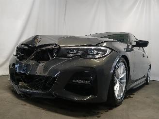  BMW 3-serie 3 serie (G20) Sedan 320i 2.0 TwinPower Turbo 16V (B48-B20A) [135kW]  (=
03-2019/...) 2020/8