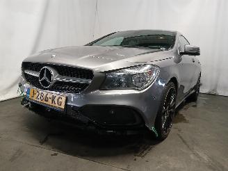 damaged passenger cars Mercedes Cla-klasse CLA Shooting Brake (117.9) Combi 1.6 CLA-200 16V (M270.910) [115kW]  (=
01-2015/03-2019) 2017/1