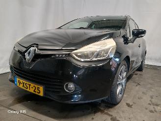 krockskadad bil auto Renault Clio Clio IV Estate/Grandtour (7R) Combi 5-drs 0.9 Energy TCE 90 12V (H4B-4=
00(H4B-A4)) [66kW]  (01-2013/08-2021) 2014/10