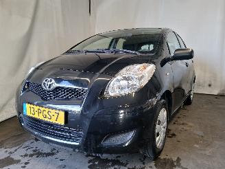 krockskadad bil auto Toyota Yaris Yaris II (P9) Hatchback 1.0 12V VVT-i (1KR-FE) [51kW]  (08-2005/12-201=
1) 2011/2