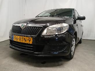 Vaurioauto  passenger cars Skoda Fabia Fabia II Combi Combi 5-drs 1.2i (CHFA) [44kW]  (10-2007/11-2014) 2011/2