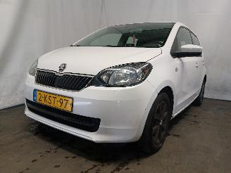 Vaurioauto  passenger cars Skoda Citigo Citigo Hatchback 1.0 12V (CHYA) [44kW]  (10-2011/08-2019) 2013/7