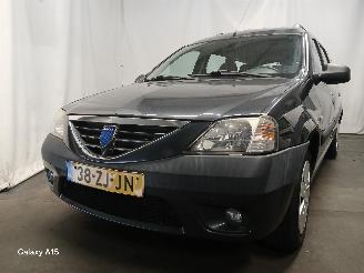 uszkodzony samochody osobowe Dacia Logan Logan MCV (KS) Combi 1.6 16V (K4M-696(K4M-H6)) [77kW]  (02-2007/05-201=
3) 2008/3