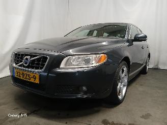 Coche accidentado Volvo V-70 V70 (BW) Combi 2.0 D3/D4 20V (D5204T3) [120kW]  (03-2010/12-2015) 2011/8