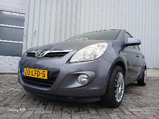 Damaged car Hyundai I-20 i20 Hatchback 1.2i 16V (G4LA) [57kW]  (09-2008/12-2012) 2010/3