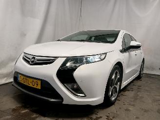 Coche accidentado Opel Ampera Ampera Hatchback 1.4 16V (A14XFL(Euro 5)) [63kW]  (11-2011/03-2015) 2013/12