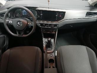 Volkswagen Polo Polo VI (AW1) Hatchback 5-drs 1.0 TSI 12V (CHZL) [70kW]  (06-2017/...)= picture 11