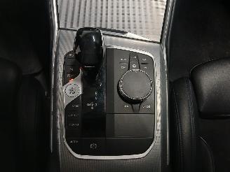 BMW 3-serie 3 serie (G20) Sedan 320i 2.0 TwinPower Turbo 16V (B48-B20A) [135kW]  (=
03-2019/...) picture 17