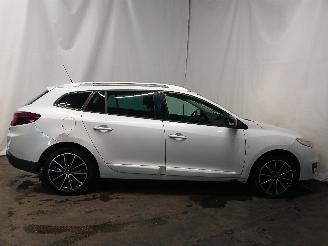 Renault Mégane Megane III Grandtour (KZ) Combi 5-drs 1.5 dCi 110 (K9K-636(K9K-A6)) [8=
1kW]  (02-2009/04-2016) picture 7