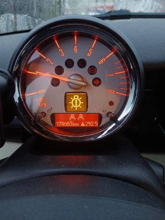 Mini Mini Mini (R56) Hatchback 1.6 16V Cooper S (N14-B16A) [128kW]  (10-2006/02-=
2010) picture 2