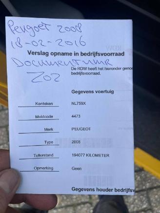 Peugeot 2008 2008 (CU) MPV 1.2 Vti 12V PureTech 82 (EB2F(HMZ)) [60kW]  (03-2013/12-=
2018) picture 4