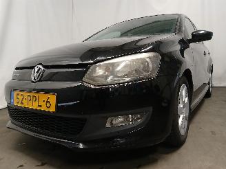 krockskadad bil auto Volkswagen Polo Polo V (6R) Hatchback 1.2 TDI 12V BlueMotion (CFWA(Euro 5)) [55kW]  (1=
0-2009/05-2014) 2011/3