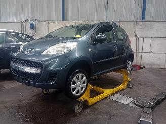 Vrakbiler auto Peugeot 107 107 Hatchback 1.0 12V (384F(1KR)) [50kW]  (06-2005/05-2014) 2010/7