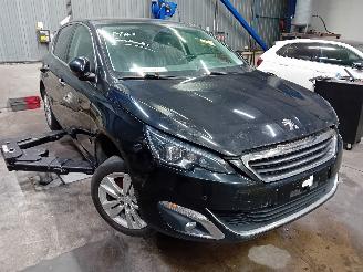 Peugeot 308 308 (L3/L8/LB/LH/LP) Hatchback 5-drs 2.0 BlueHDi 150 16V (DW10FD(AHX))=
 [110kW]  (11-2013/12-2021) picture 2