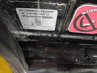 Peugeot 308 308 (L3/L8/LB/LH/LP) Hatchback 5-drs 2.0 BlueHDi 150 16V (DW10FD(AHX))=
 [110kW]  (11-2013/12-2021) picture 6