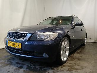 Vaurioauto  passenger cars BMW 3-serie 3 serie Touring (E91) Combi 325i 24V (N52-B25C) [160kW]  (12-2004/08-2=
008) 2007/1