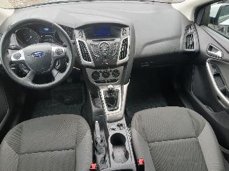 Ford Focus Focus 3 Hatchback 1.0 Ti-VCT EcoBoost 12V 100 (M2DA(Euro 5)) [74kW]  (=
02-2012/05-2018) picture 10