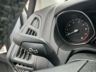 Ford Focus Focus 3 Hatchback 1.0 Ti-VCT EcoBoost 12V 100 (M2DA(Euro 5)) [74kW]  (=
02-2012/05-2018) picture 13