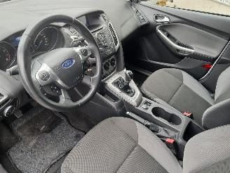Ford Focus Focus 3 Hatchback 1.0 Ti-VCT EcoBoost 12V 100 (M2DA(Euro 5)) [74kW]  (=
02-2012/05-2018) picture 11