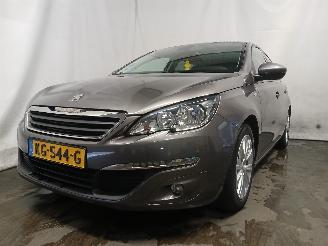 skadebil auto Peugeot 308 308 (L3/L8/LB/LH/LP) Hatchback 5-drs 1.2 12V e-THP PureTech 110 (EB2DT=
(HNZ)) [81kW]  (11-2013/06-2021) 2016/8