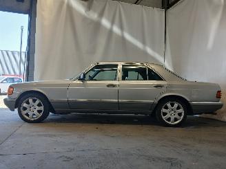 Mercedes S-klasse S (W126) Sedan 420 SE,SEL (M116.965) [160kW]  (10-1985/12-1987) picture 4