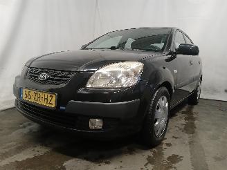 Avarii autoturisme Kia Rio Rio II (DE) Hatchback 1.4 16V (G4EE) [71kW]  (03-2005/12-2011) 2008/4