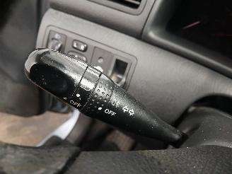 Toyota Corolla Corolla (E12) Hatchback 1.6 16V VVT-i (3ZZFE) [81kW]  (01-2002/12-2006=
) picture 14