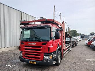 krockskadad bil vrachtwagen Scania P 380 Groenewold Autotransport. 2007/3