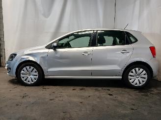 Volkswagen Polo Polo V (6R) Hatchback 1.2 TSI (CBZC(Euro 5)) [66kW]  (05-2011/05-2014)= picture 4