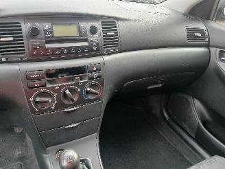 Toyota Corolla Corolla (E12) Hatchback 1.6 16V VVT-i (3ZZFE) [81kW]  (01-2002/12-2006=
) picture 15