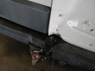 Opel Movano Movano Van 2.3 CDTi 16V FWD (M9T-880(M9T-D8)) [92kW]  (05-2010/06-2016=
) picture 19