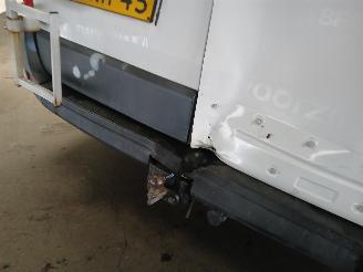 Opel Movano Movano Van 2.3 CDTi 16V FWD (M9T-880(M9T-D8)) [92kW]  (05-2010/06-2016=
) picture 20