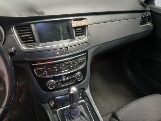 Peugeot 508 508 (8D) Sedan 1.6 THP 16V (EP6CDT(5FV)) [115kW]  (11-2010/12-2018) picture 16