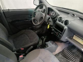 Hyundai Atos Atos Hatchback 1.1 12V (G4HD) [43kW]  (05-2003/05-2005) picture 9