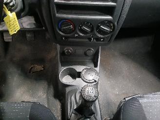 Hyundai Getz Getz Hatchback 1.1i 12V (G4HG) [49kW]  (09-2005/06-2009) picture 18