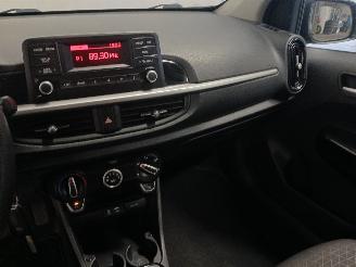 Kia Picanto Picanto (JA) Hatchback 1.0 12V (G3LA) [49kW]  (03-2017/...) picture 17